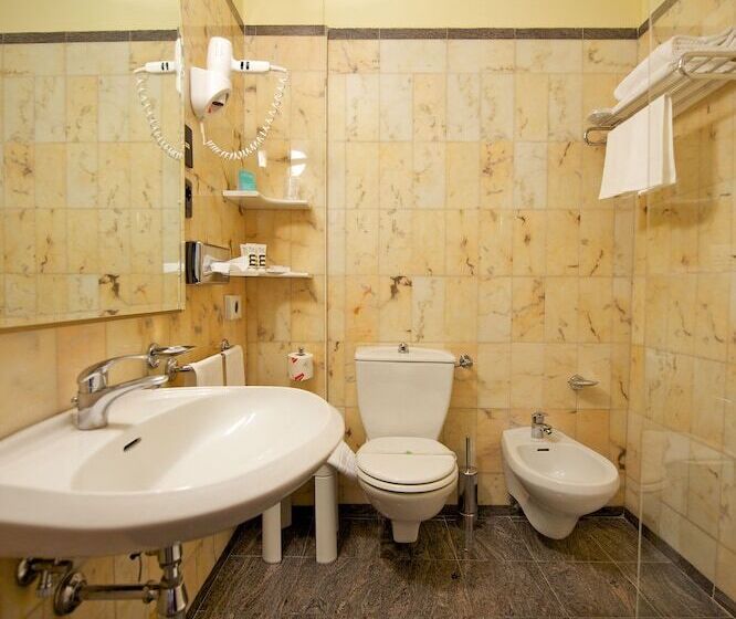 اتاق سوپریور, Mercure Reggio Emilia Centro Astoria