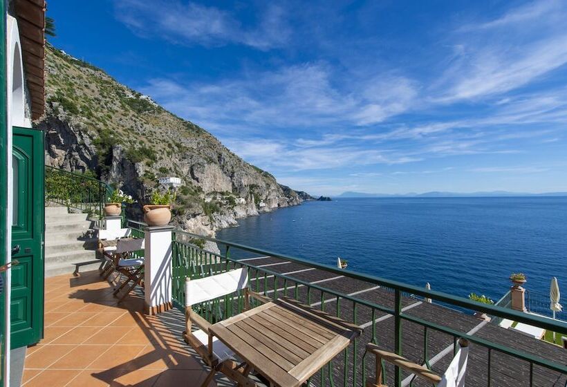 Chambre Supérieure Vue Mer avec Balcon, Onda Verde