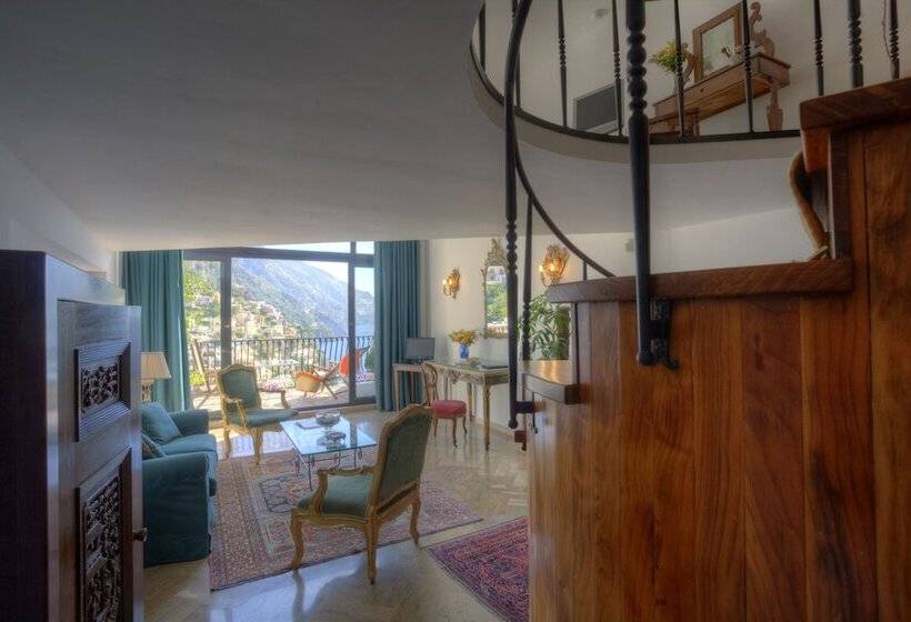 سوییت با چشمانداز دریا, Poseidon