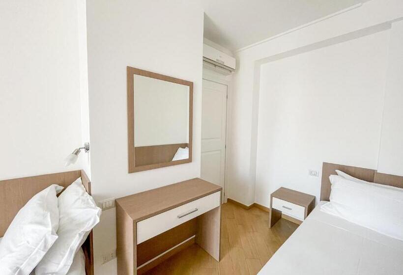 آپارتمان 2 خوابه, Homiday   Residence K2