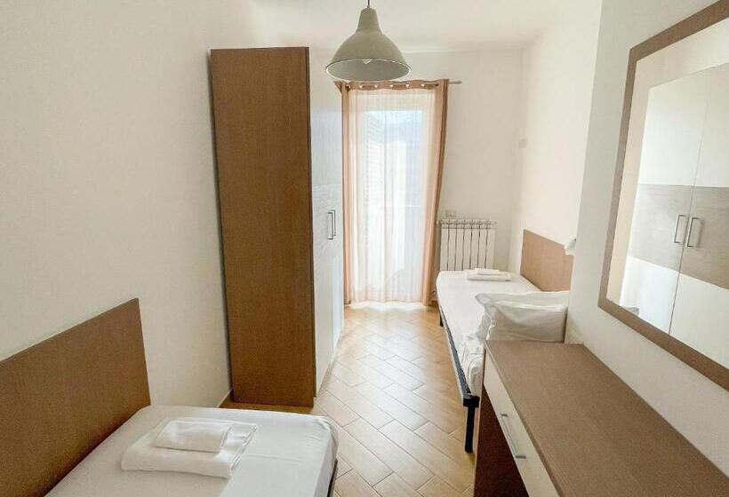 آپارتمان 2 خوابه, Homiday   Residence K2