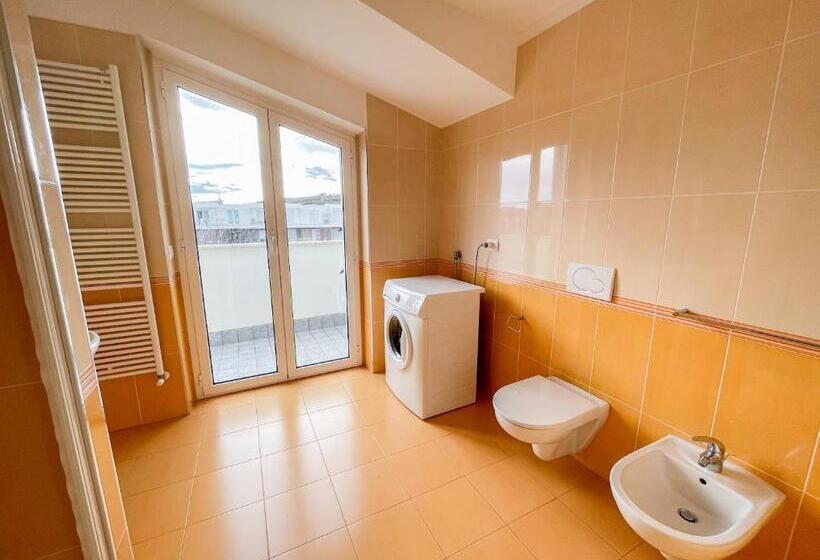 1 Bedroom Penthouse Apartment, Homiday   Residence K2