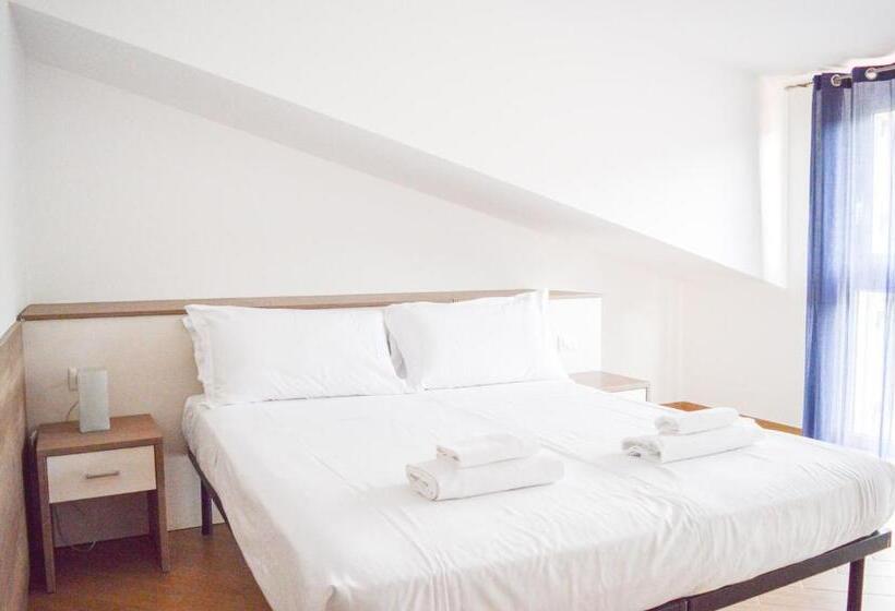 1 Bedroom Penthouse Apartment, Homiday   Residence K2