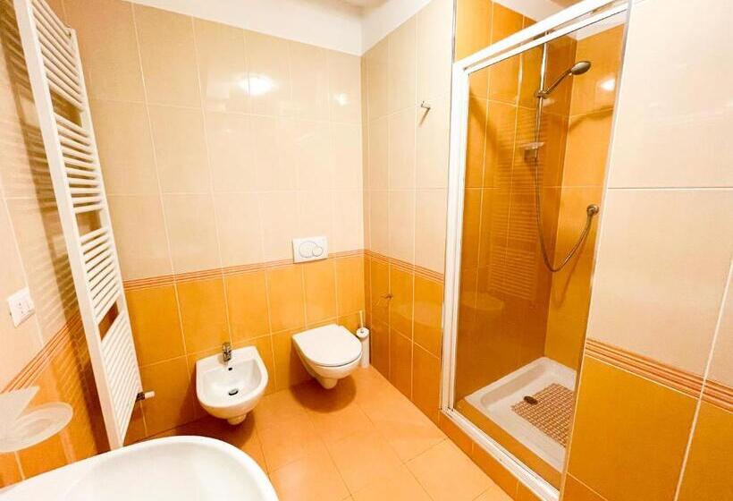 Apartamento Dúplex 1 Dormitorio, Homiday   Residence K2