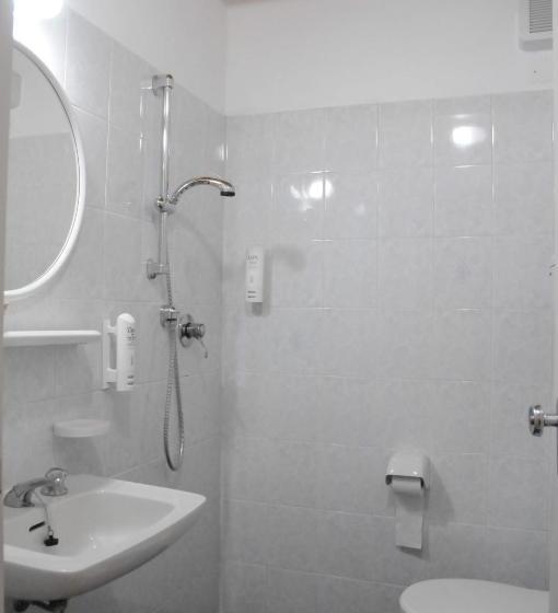 اتاق سوپریور, Saint Tropez Spa & Restaurant