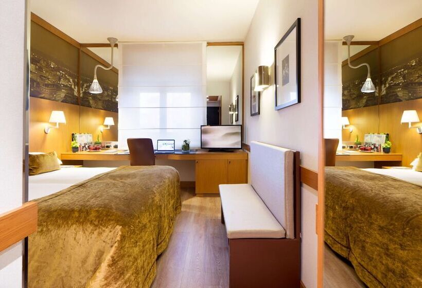اتاق سوپریور, Starhotels Tourist