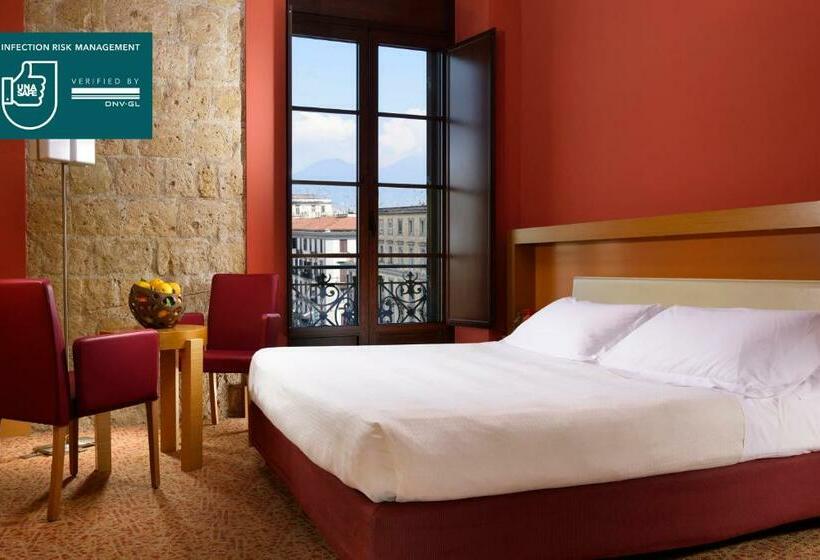 Habitació Executiva, Unahotels Napoli