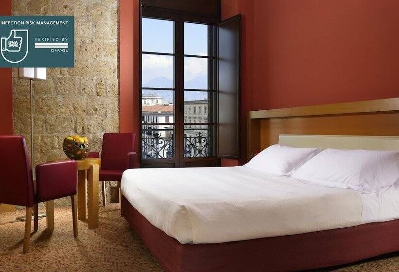 Habitació Executiva, Unahotels Napoli