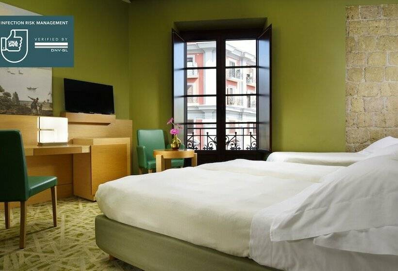 Habitació Superior, Unahotels Napoli