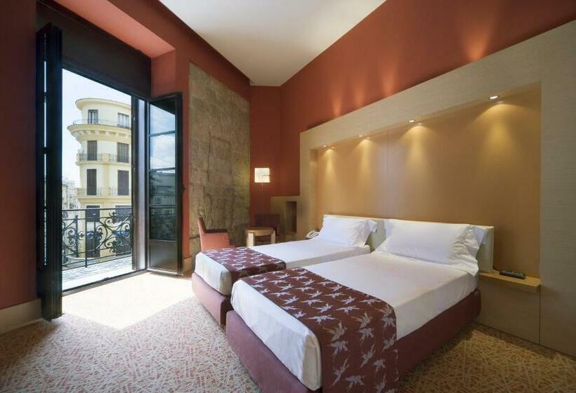 Habitació Triple Superior, Unahotels Napoli