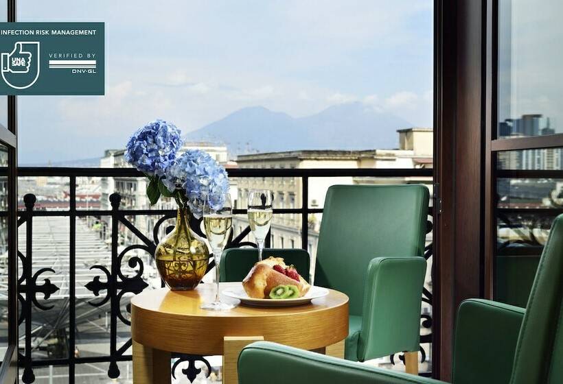 Suite, Unahotels Napoli