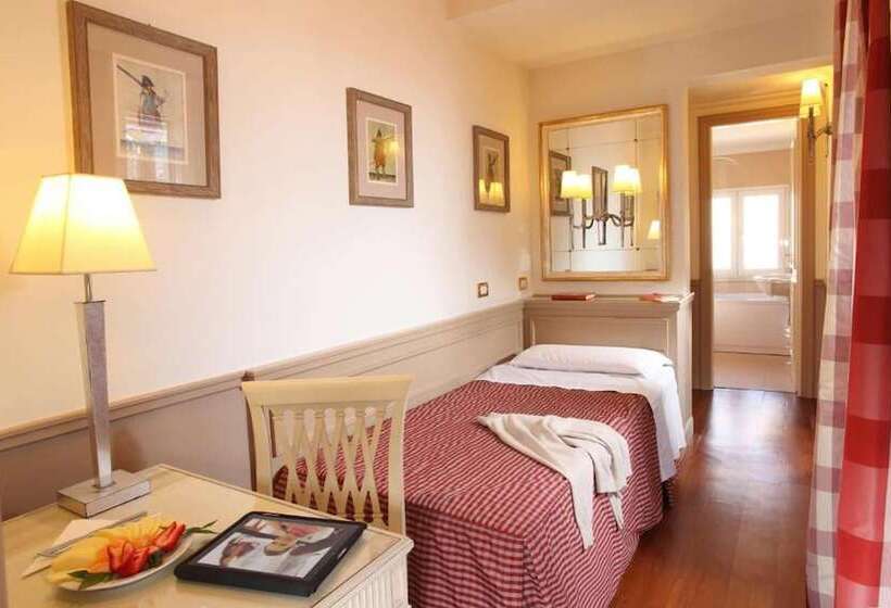 اتاق استاندارد یک نفره, Villa Glori