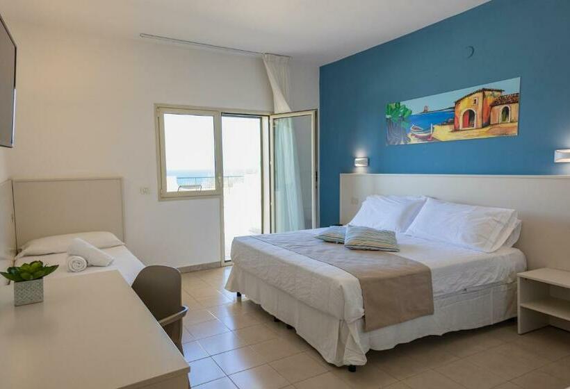 Standard Quadruple Room Sea View, Cdss Terrasini  Citta Del Mare