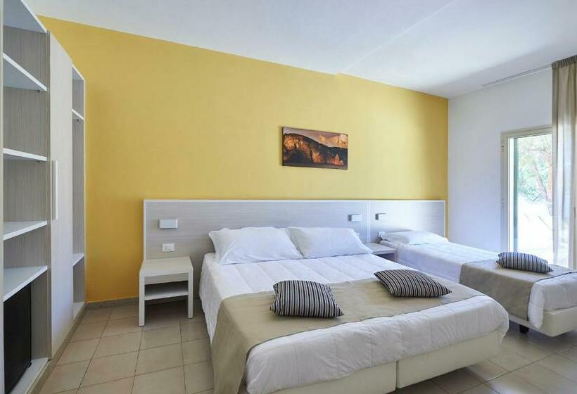 اتاق استاندارد با چشم‌انداز باغ, Cdshotels Terrasini   Città Del Mare