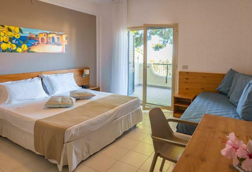 اتاق استاندارد با چشم‌انداز باغ, Cdshotels Terrasini   Città Del Mare