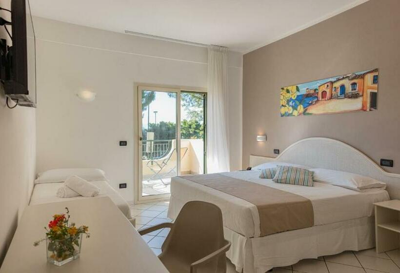 اتاق استاندارد با چشم‌انداز باغ, Cdshotels Terrasini   Città Del Mare