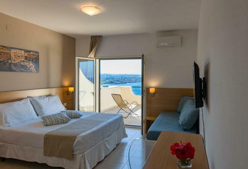 اتاق استاندارد با چشم‌انداز دریا, Cdshotels Terrasini   Città Del Mare