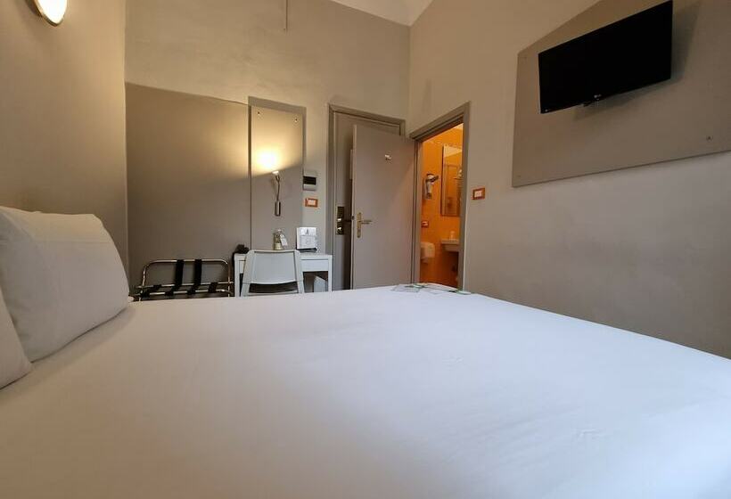 اتاق عادی, Green Class Hotel Astoria