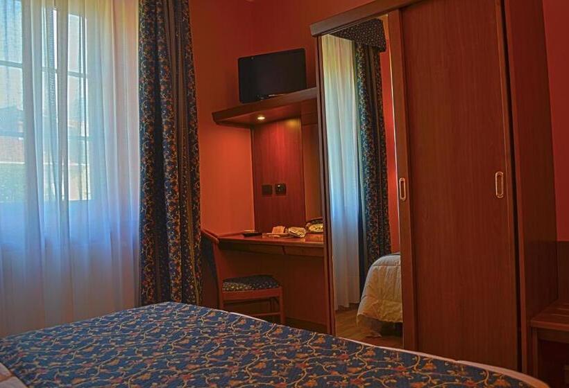 اتاق استاندارد, Albergo Italia