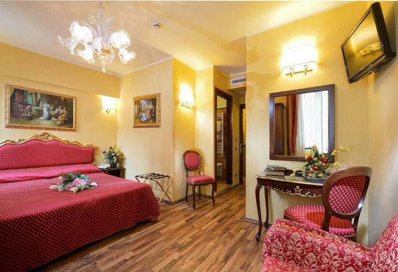 Triple Classic Room, Antico Panada