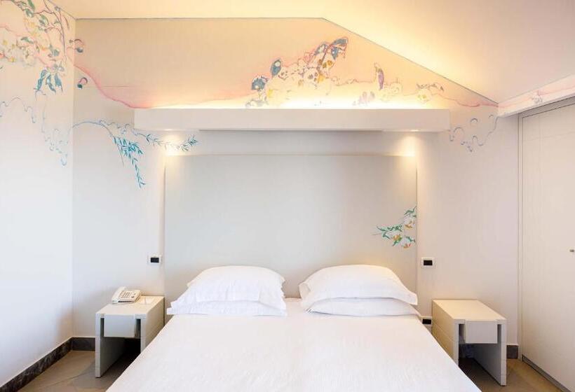 اتاق استاندارد, Art Hotel Gran Paradiso