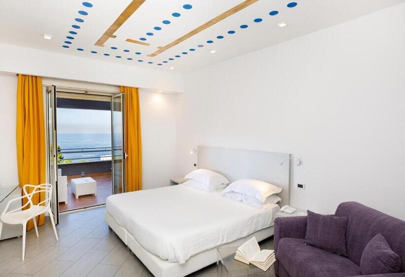 Triple Room Sea View, Art Hotel Gran Paradiso