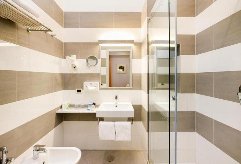 اتاق سوپریور با چشم‌انداز دریا, Art Hotel Gran Paradiso