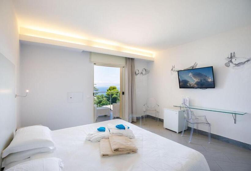 Premium Room Sea View, Art  Gran Paradiso