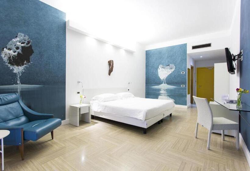 سوییت جونیور, Art Hotel Gran Paradiso