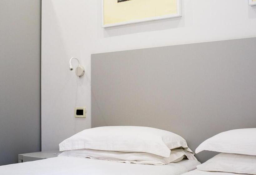اتاق سوپریور با چشم‌انداز دریا, Art Hotel Gran Paradiso