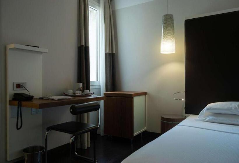 اتاق استاندارد یک نفره, Best Western Plus Hotel De Capuleti