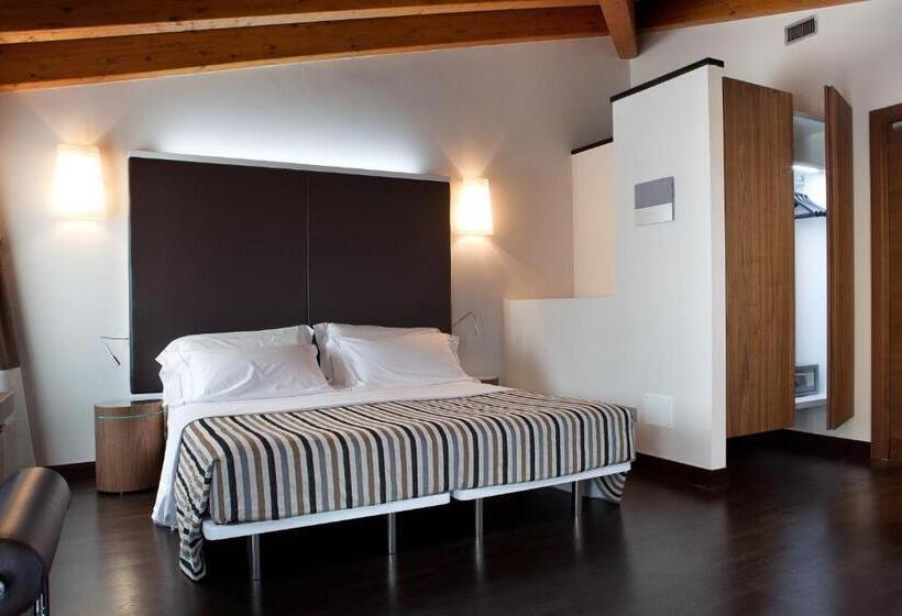 اتاق استاندارد سه نفره, Best Western Plus Hotel De Capuleti