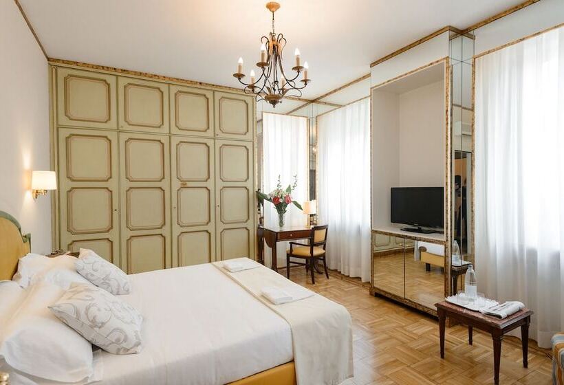 Chambre Familiale, Continental