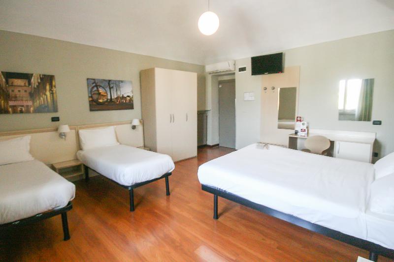 اتاق استاندارد چهار تخته, Best Quality Hotel Dock Milano