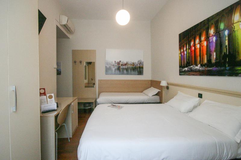 اتاق استاندارد سه نفره, Best Quality Hotel Dock Milano