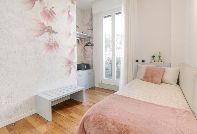 Suite with Terrace, Giulietta E Romeo S