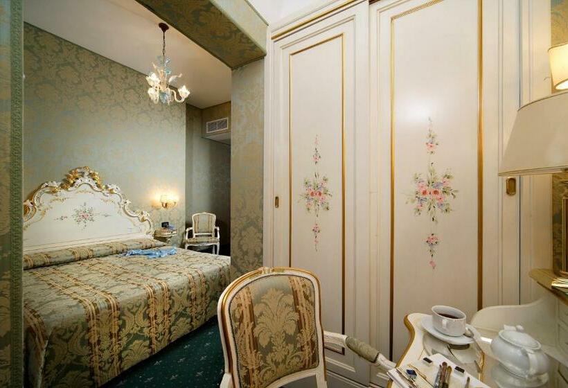 Standard Triple Room, Gorizia A La Valigia