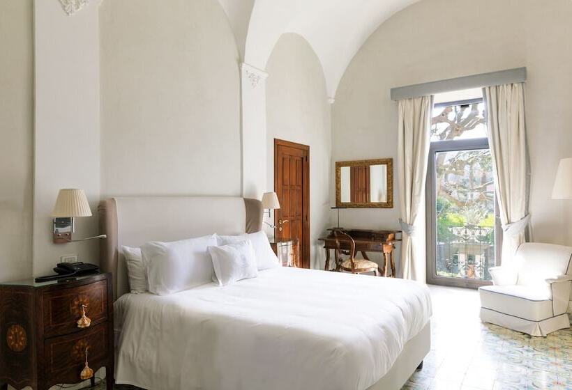 اتاق لوکس, Grand Hotel Cocumella