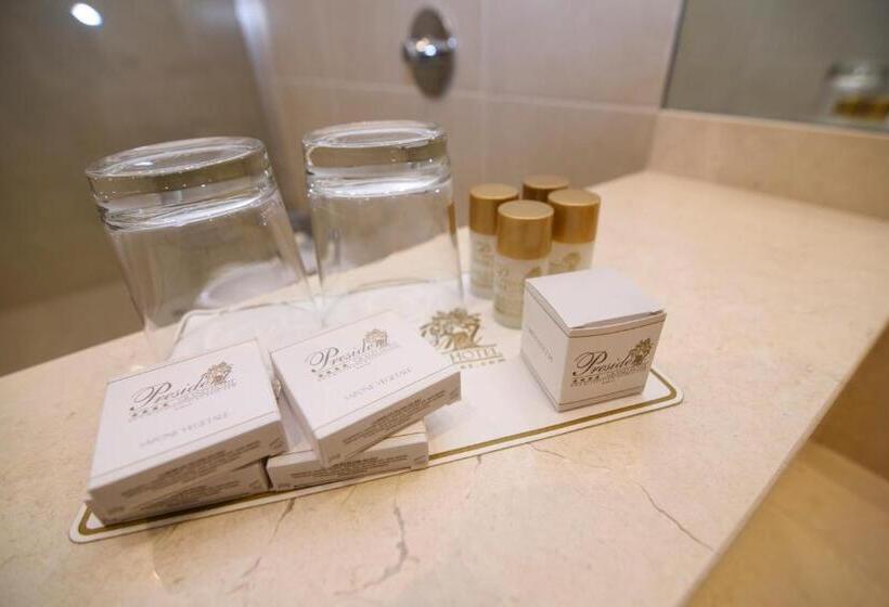 سوییت جونیور لوکس, Grand Hotel President