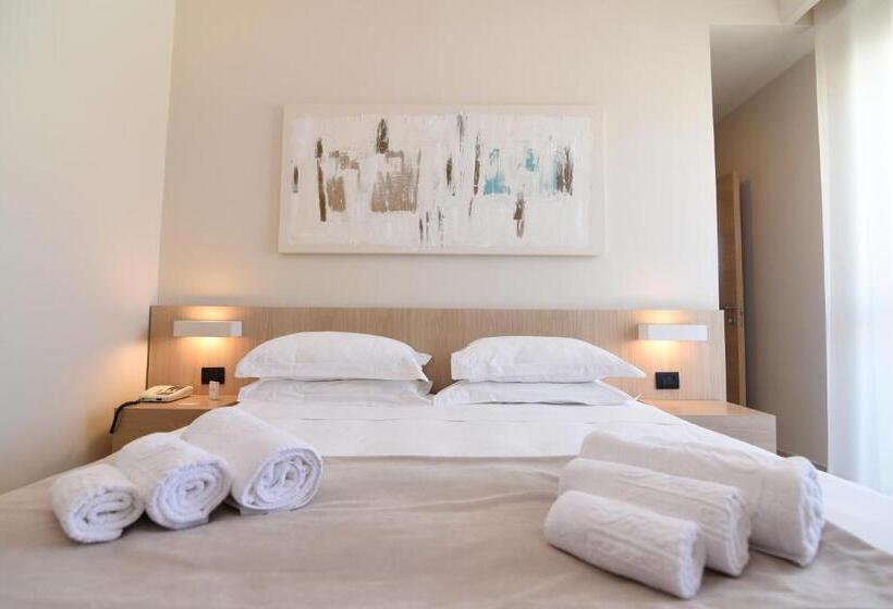 اتاق لوکس, Grand Hotel President