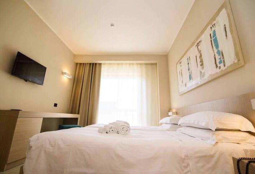 اتاق لوکس, Grand Hotel President