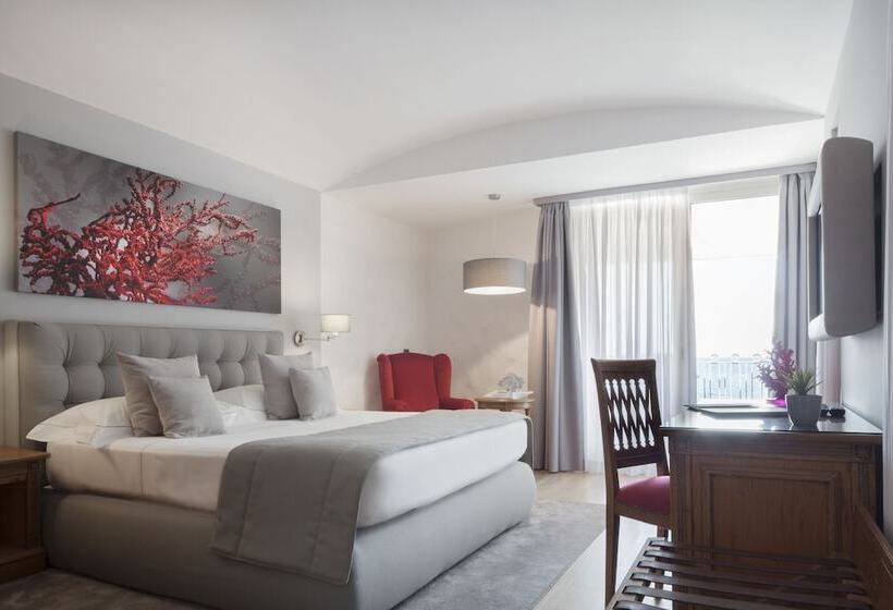 اتاق سوپریور با چشم‌انداز دریا, Mazzarò Sea Palace   The Leading Hotels Of The World