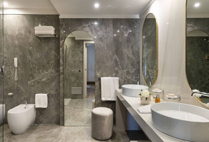 سوییت خانوادگی, Mazzarò Sea Palace   The Leading Hotels Of The World