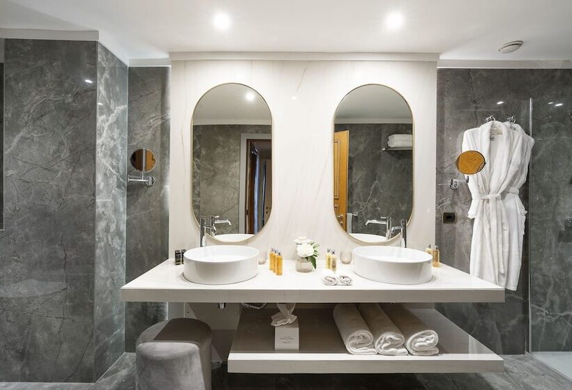 سوییت اجرایی, Mazzarò Sea Palace   The Leading Hotels Of The World