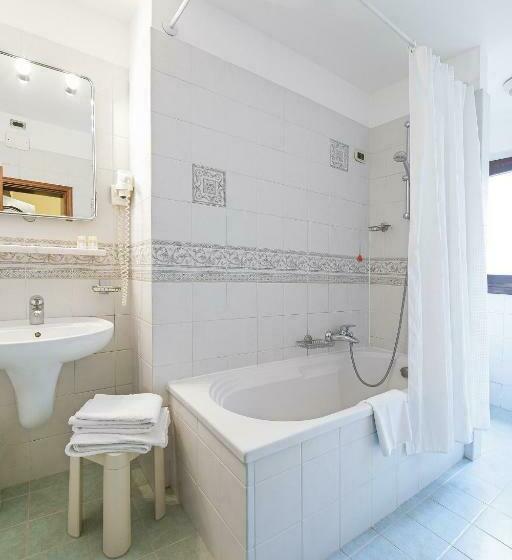 اتاق سوپریور خانوادگی, Residenza D Epoca San Cassiano