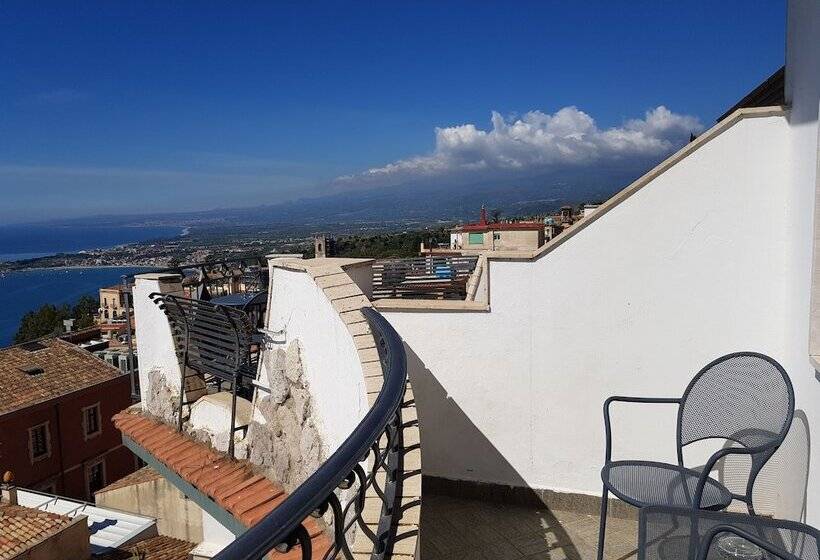 Chambre Standard Vue Mer avec Balcon, Vello D'oro