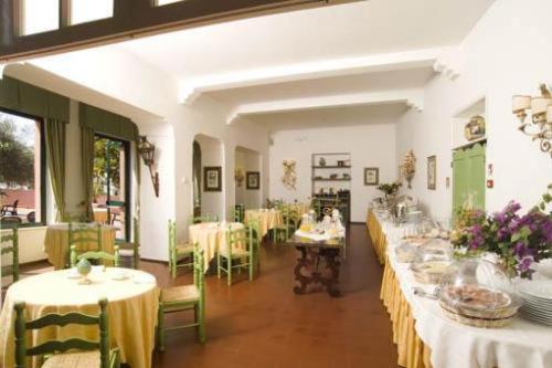سوییت جونیور با چشم‌انداز دریا, Villa Sirina