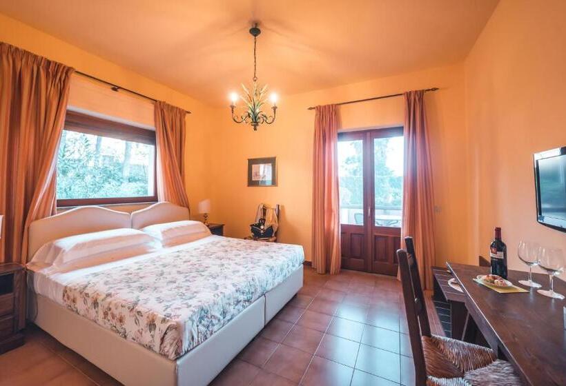 اتاق سوپریور با چشم‌انداز دریا, Villa Sirina