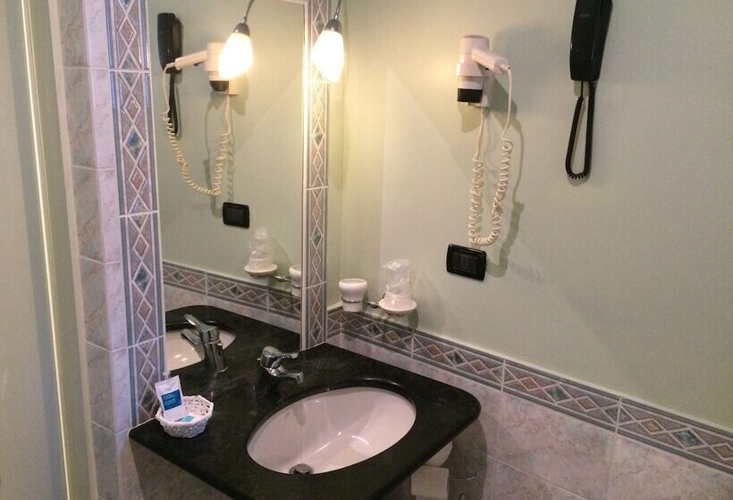 اتاق استاندارد یک نفره, Coccodrillo Hotel & Apartments