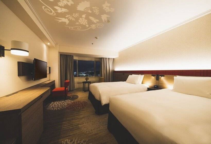 Suit Deluxe, Doubletree By Hilton Hotel Naha Shuri Castle